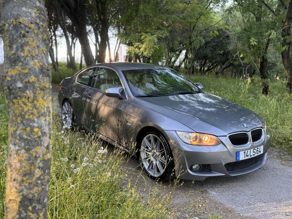 Bmw 320d coupe E92 LCI - Pack M - automatico - 4 pneus novos — photo 3