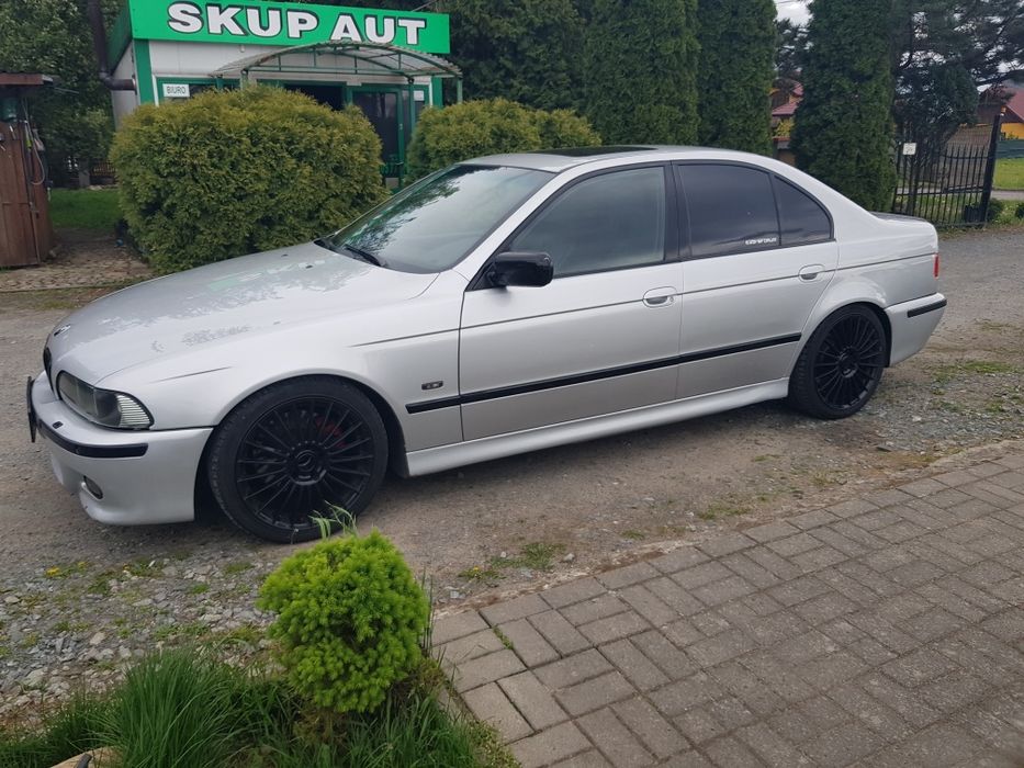 Bmw 540 5.4.4i v8 makiet