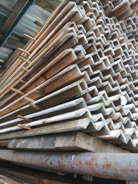 Kątownik drewniany 10 zł sztuka