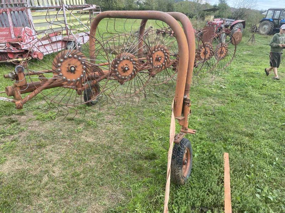 причепні граблі польські