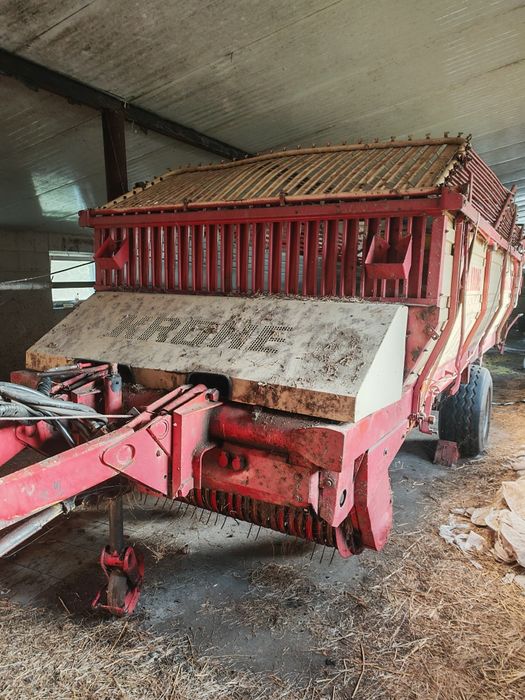 Sprzedam przyczepę samozbierająca Krone turbo 3200