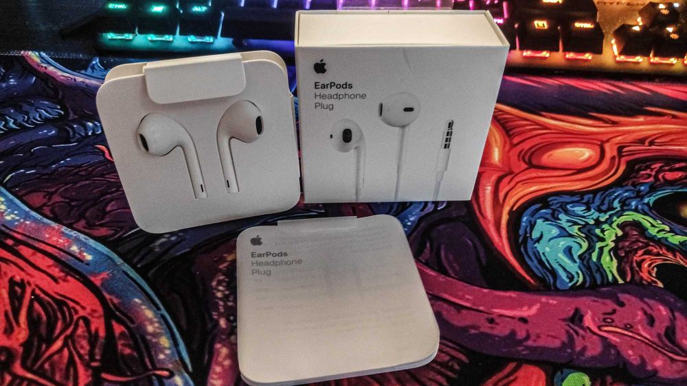 Наушники Apple EarPods with 3.5mm White