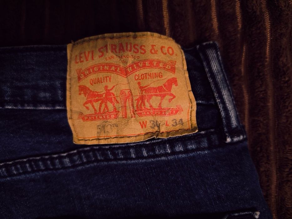 Levis 513 W30 L34