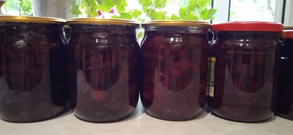 Варення вишня,інжир,груша,яблуко