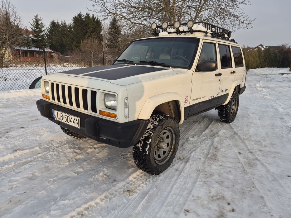 Jeep cheroke xj Polift 4.0 benzyna automat bardzo zdrowy
