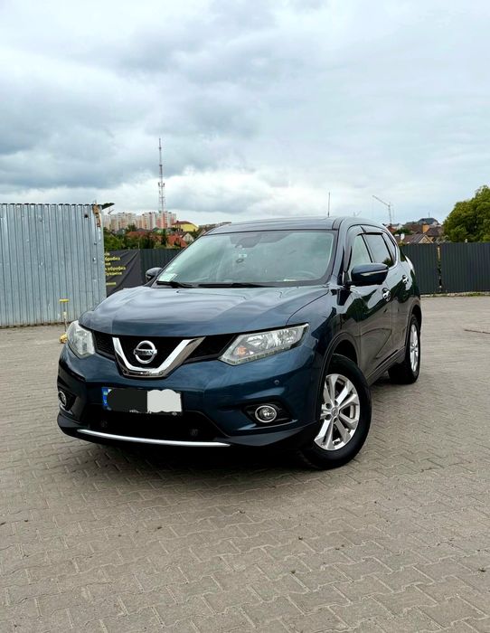 Nissan X-Trail 2015-16 рік