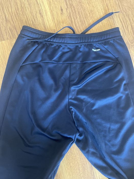 Spodnie adidas r.S