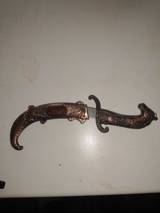 Сувенирный  нож  для резки бумаги