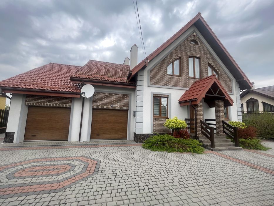Без комісії для покупця ! Затишний будинок у селі Ременів