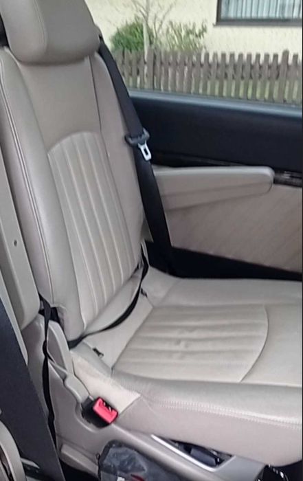 Шкіряні сидіння Mercedes Viano/Vito W639 Ambiente Lugano Beige