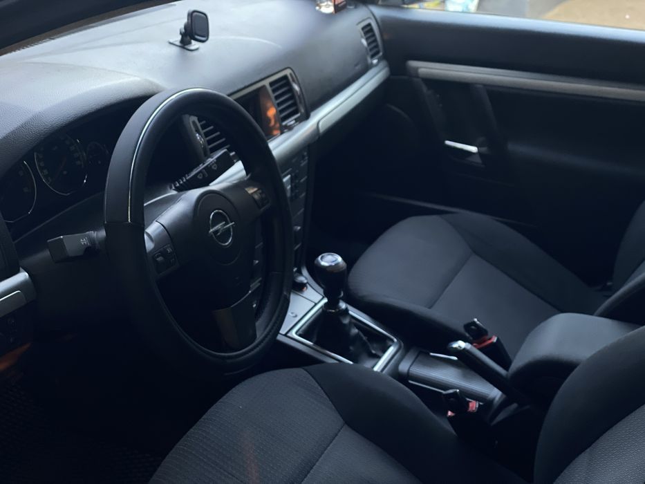 Продаю Opel Signum 1.9 2007
