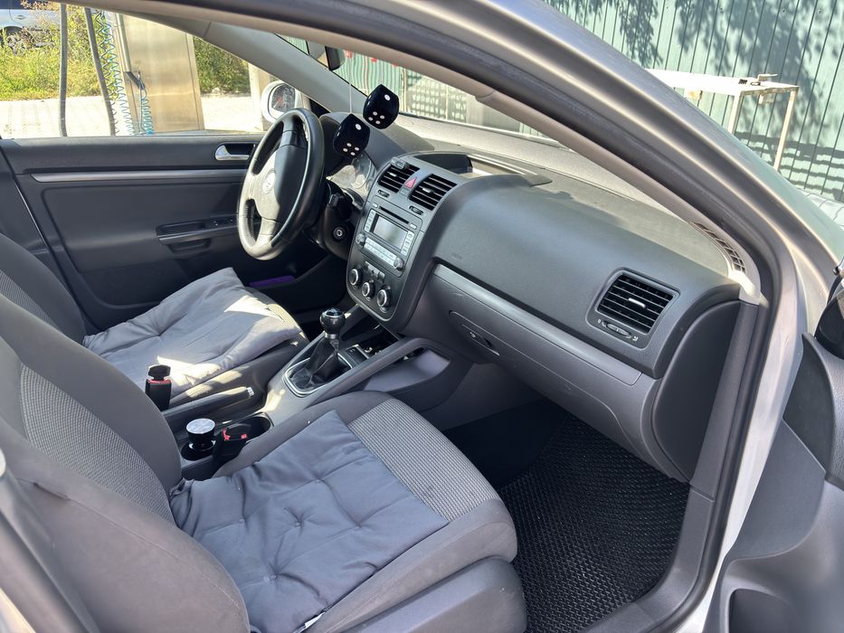 Volkswagen Golf 5 2008  року