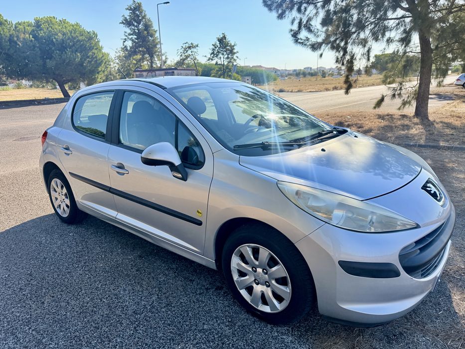 Peugeot 207 1.4 gasolina — photo 3