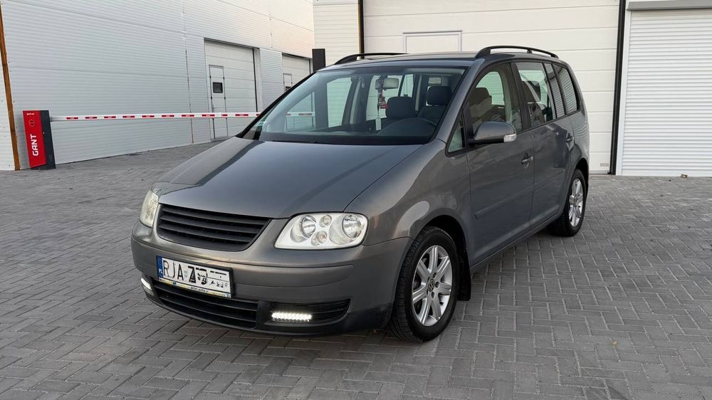 Volkswagen Tauran 1.9 tdi  6ст