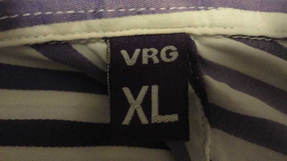 Camisa de senhora às riscas roxas V R G Collection