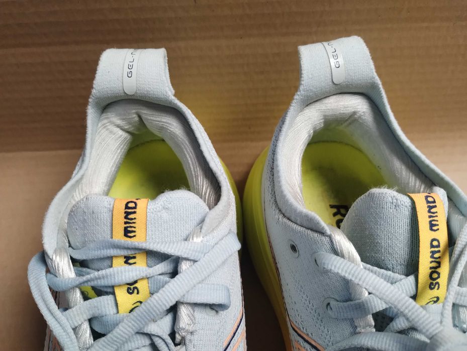 buty sportowe do biegania 42,5 nimbus 26 asics