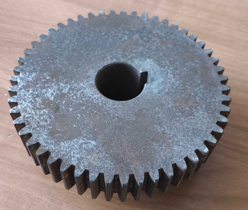 Koło zębate na oś 32mm średnica 146mm bytom
