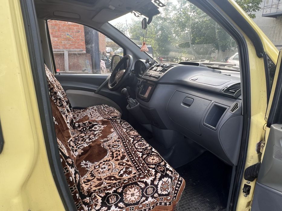 2005 рік Пасажир 8+1