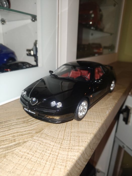 Alfa Romeo GTV 916 Otto 1:18