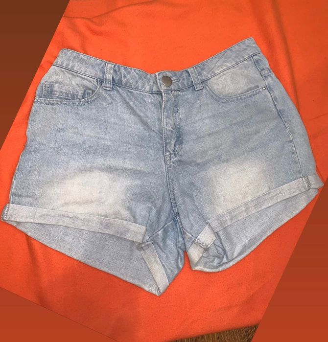 Джинсовые шорты женские
