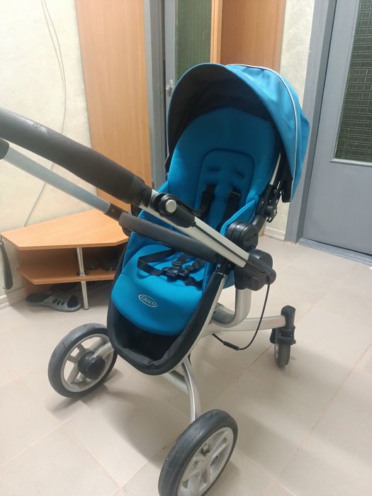 Продам коляску GRACO
