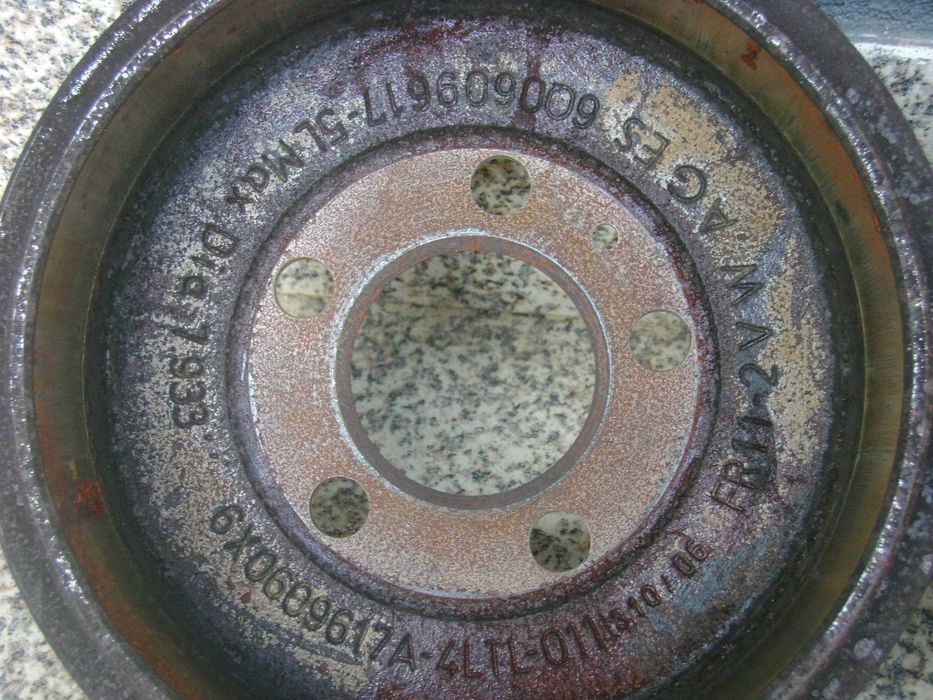 Conjunto tambor travão + maxilas travão Seat Ibiza 6L