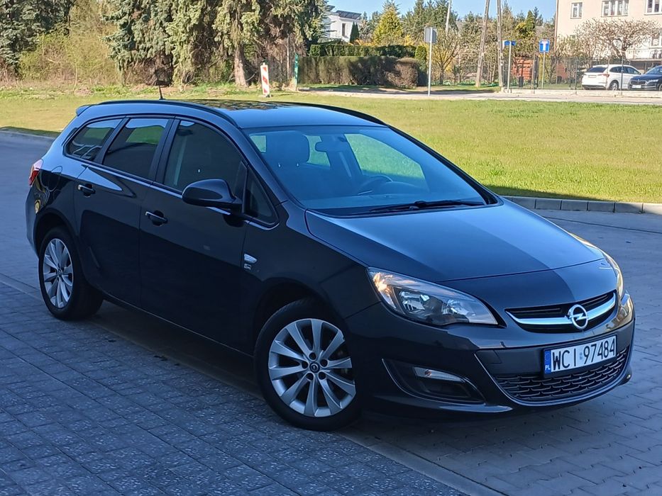 Opel Astra J combi 1.4 turbo benzyna