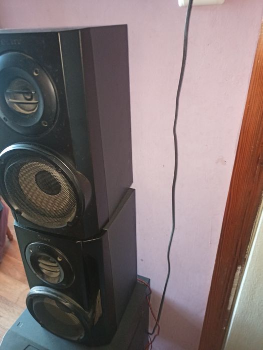 Продам аудио колонки Sony RG 20 по 60ват