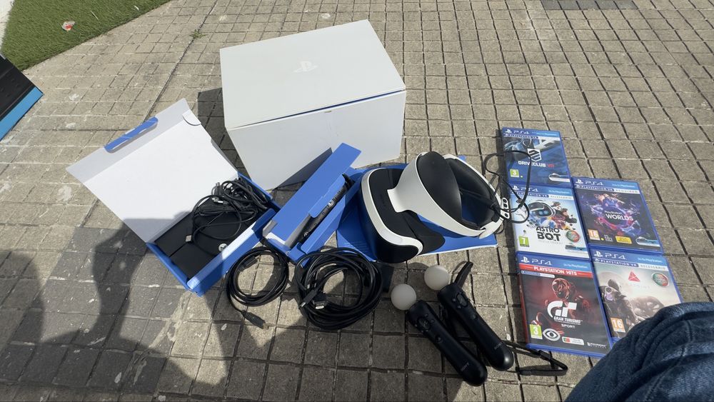 Pack PlayStation VR (PSVR) v2 + 2 Comandos PS Move + Câmara + 5 Jogos + Caixa Original