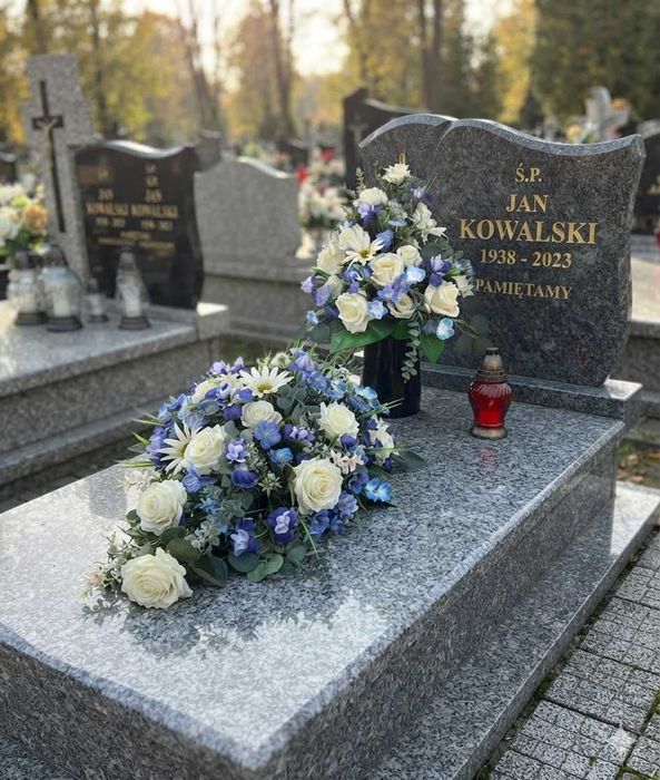 Komplet na grób, kompozycja, wiązanka na cmentarz