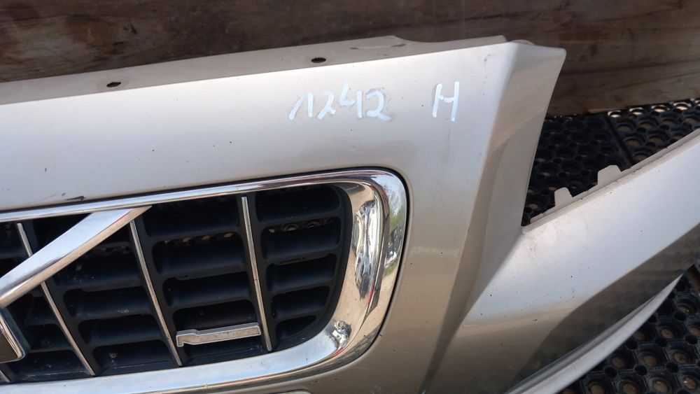 Volvo V70 S80 Ii R-Desing Zderzak Przód 473-46 Halogen