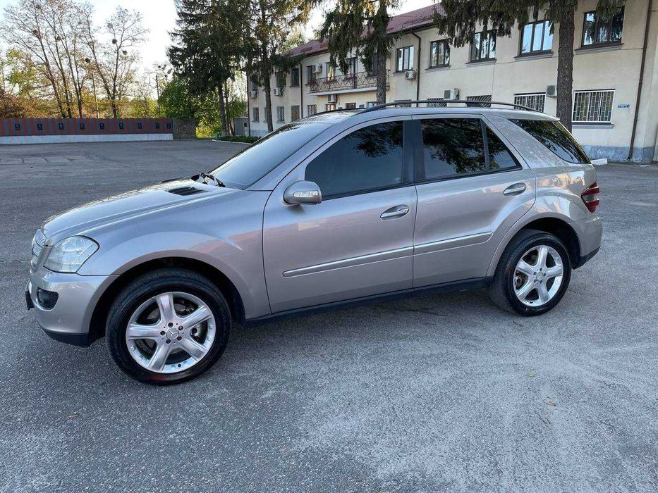 Mercedes-Benz ML350 4Matic