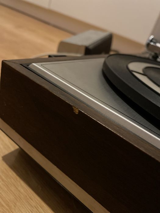 Kolekcjonerski  Gramofon philips z lat 70
