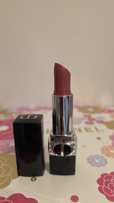 Dior pomadka Rouge Dior 277 Osee Satin