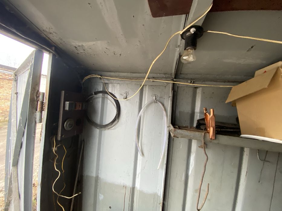 Продам гараж сухий