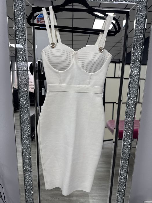 Piekna Midi Sukienka Bandażowa