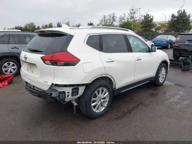 Nissan Rogue Sv 2017 *