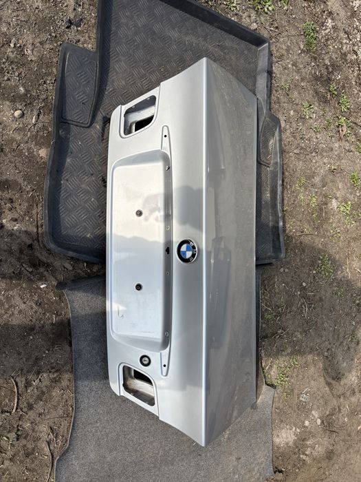 Klapa tył bmw e46 coupe titansilber metallic