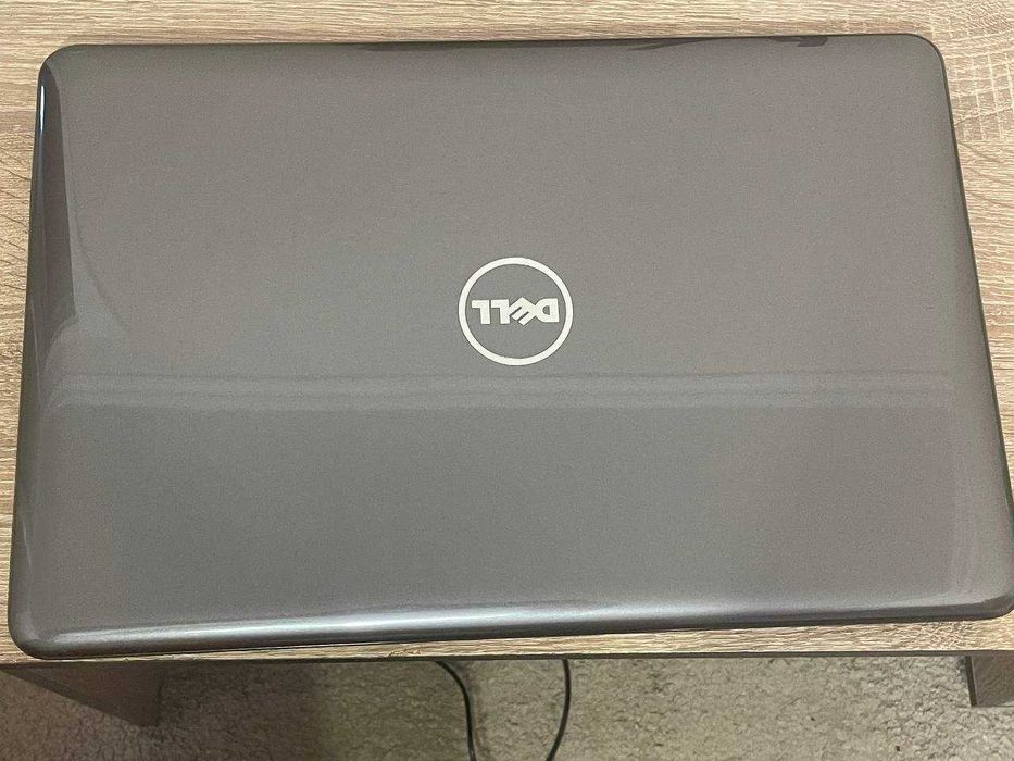 Ноутбук Dell Inspiron 5767 17.3″ Intel i5, SSD 128GB, ОЗП 8ГБ