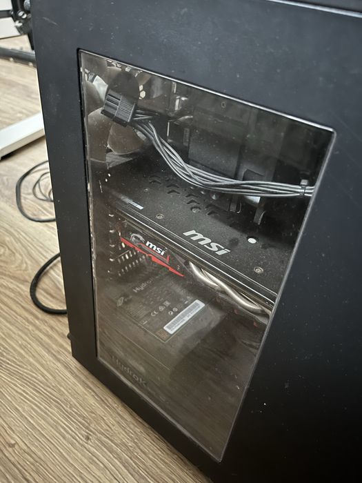 Komputer do gier z monitorem benq 24” 144hz