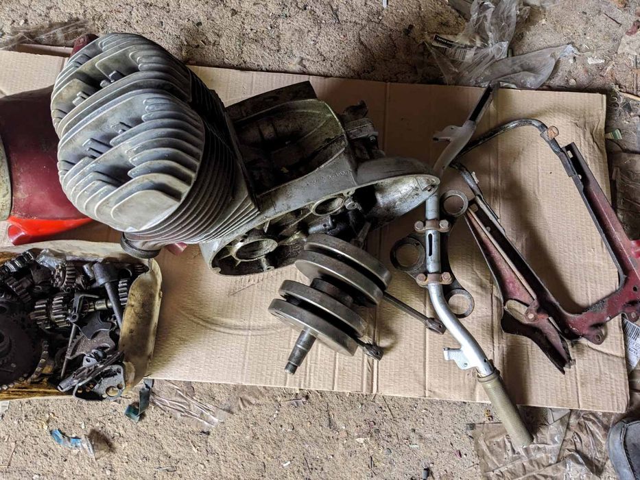 Мотоцикл Ява 354