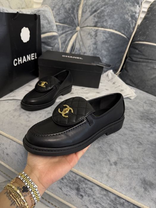 美品CHANEL ウイングチップ ローファー アイボリー ブラック 38