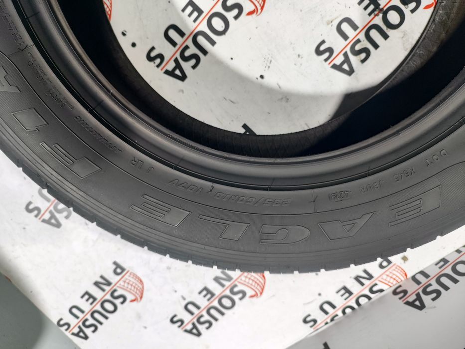 2 pneus semi novos 235-60R18 Good year - Oferta da Entrega