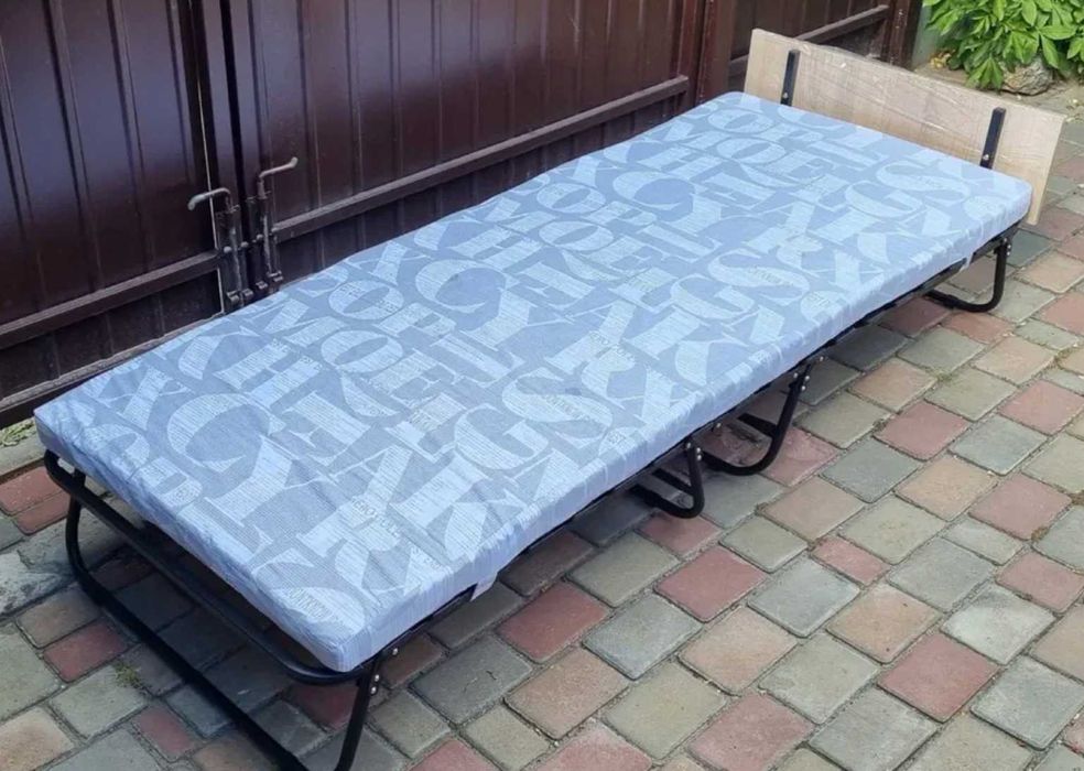 Складне ліжко розкладачка з матрацом кровать раскладушка на ламелях