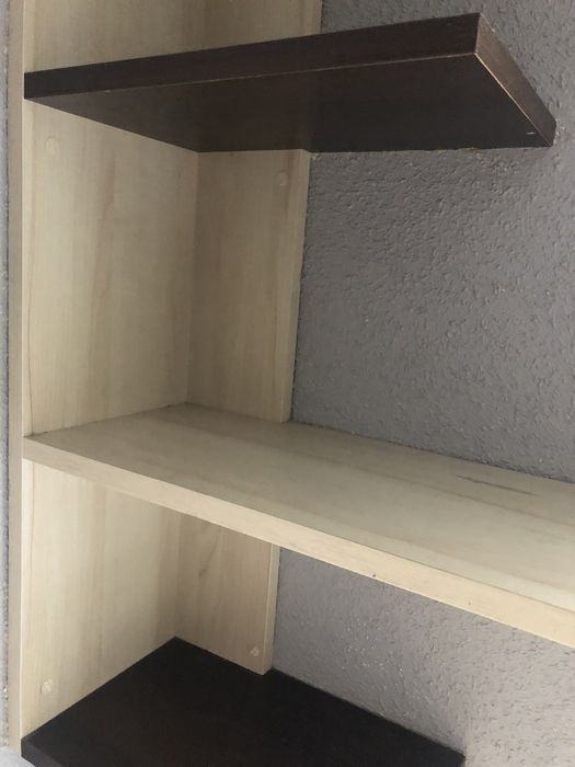 Półka narożna drewniana