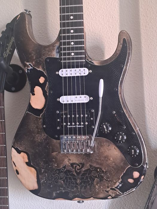 Guitarra elétrica custom made