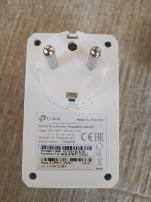 TP-Link AV600 TL-PA4010P (como novo) + 2 cabos de rede64738463492099123