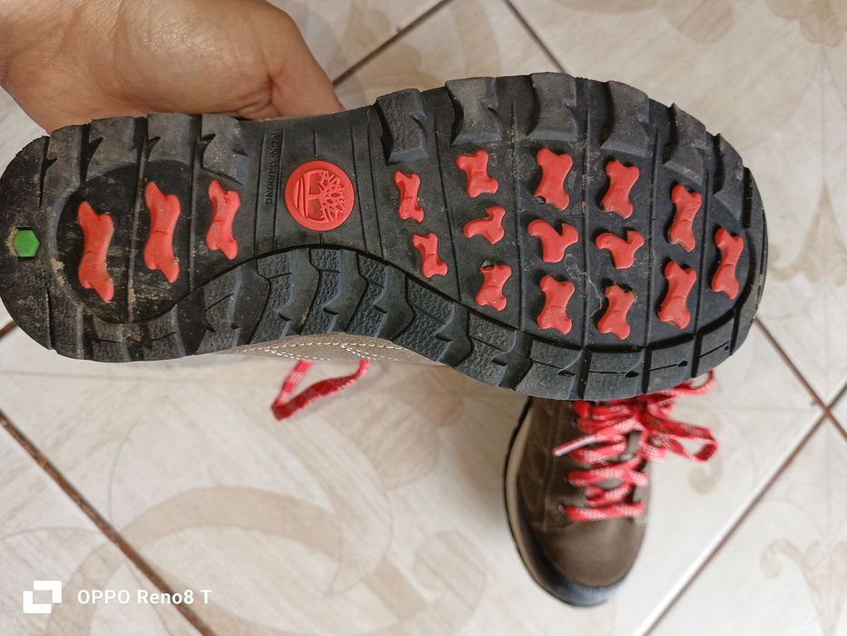 Шкіряні кросівки Timberland 34р