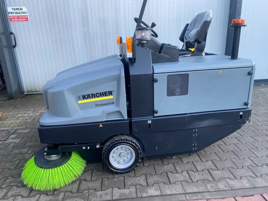 zamiatarka przemysłowa karcher km 130 130 rd z 2017r