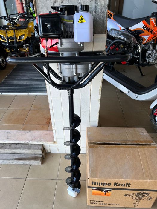 Perfurador de solo 52cc com broca de 100mm